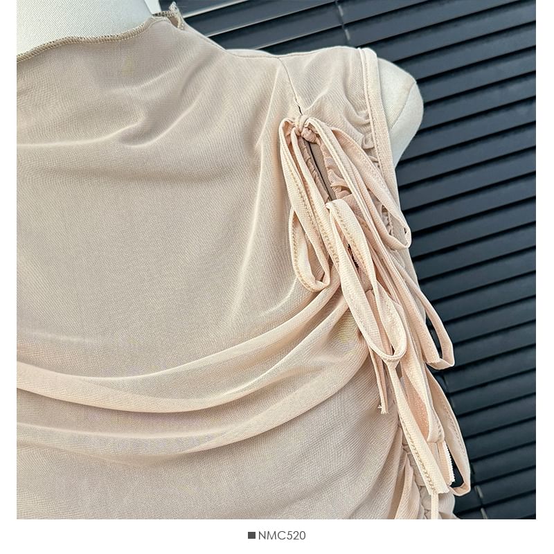 Lemongrass - Mouwloze crop top met geplooide mesh en hoge hals
