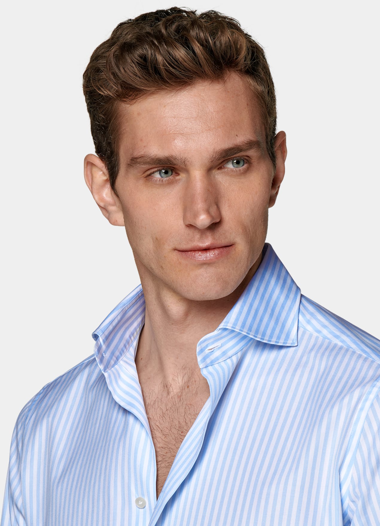 Chemise coupe ajustée en twill bleu clair
