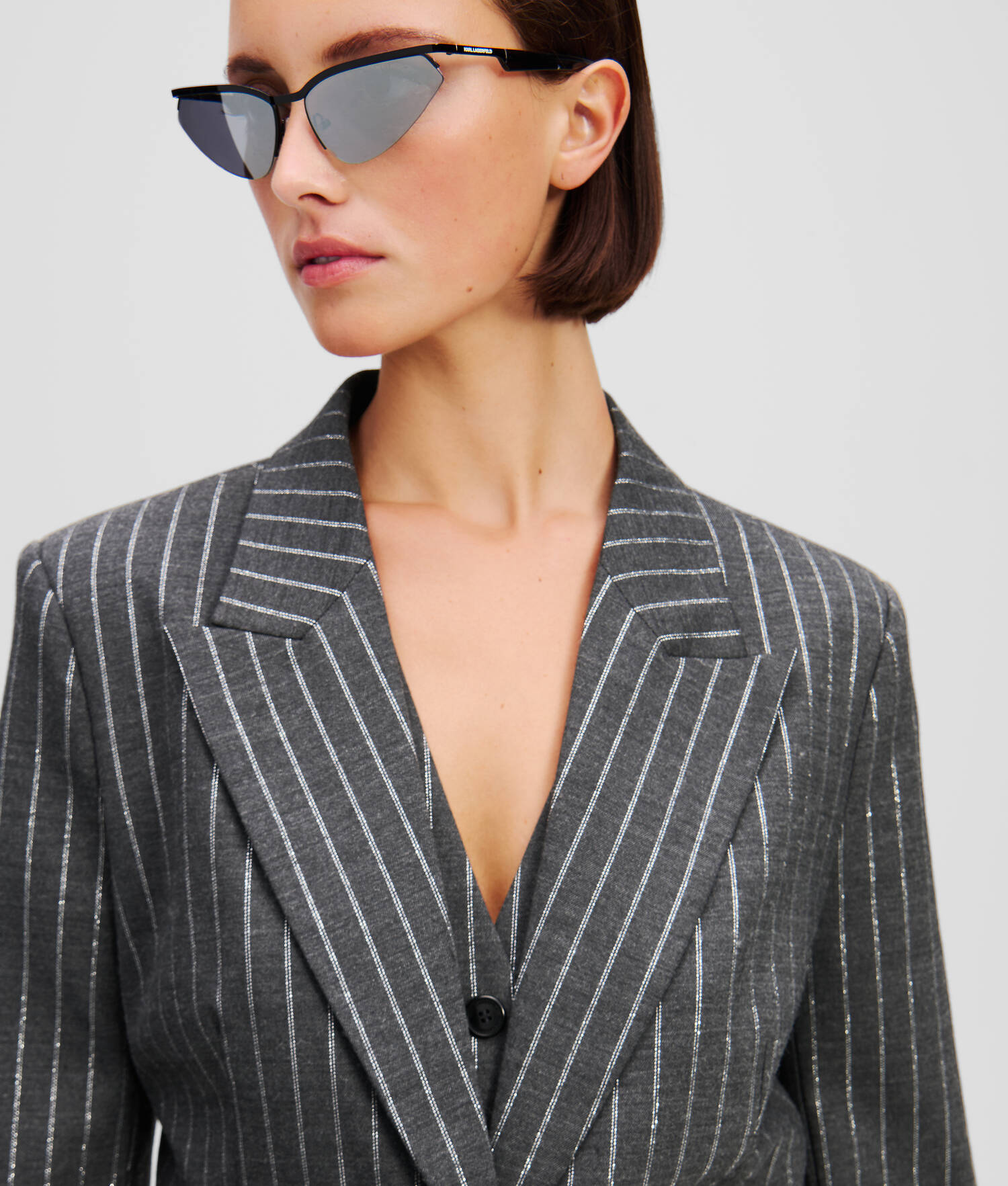 BLAZER À FINES RAYURES
