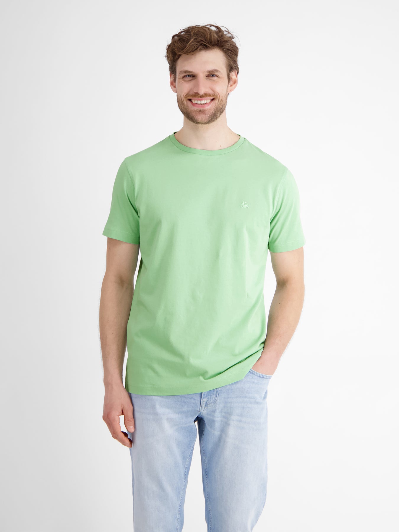 Basic T-Shirt mit Logostitch, unifarben