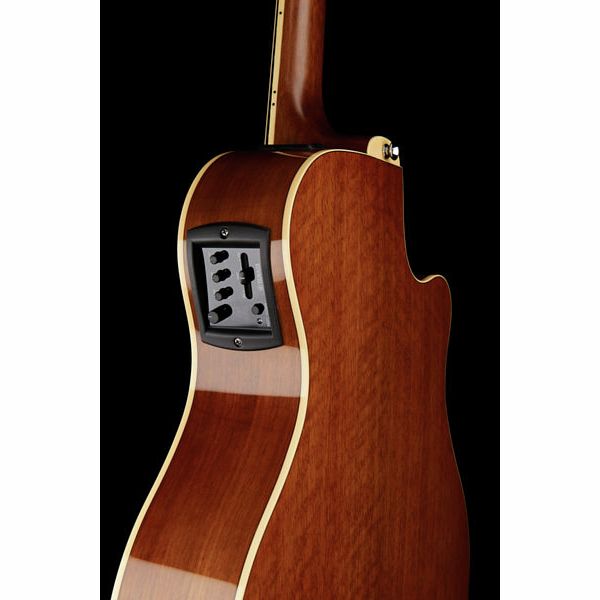 Yamaha APX700IIL NT