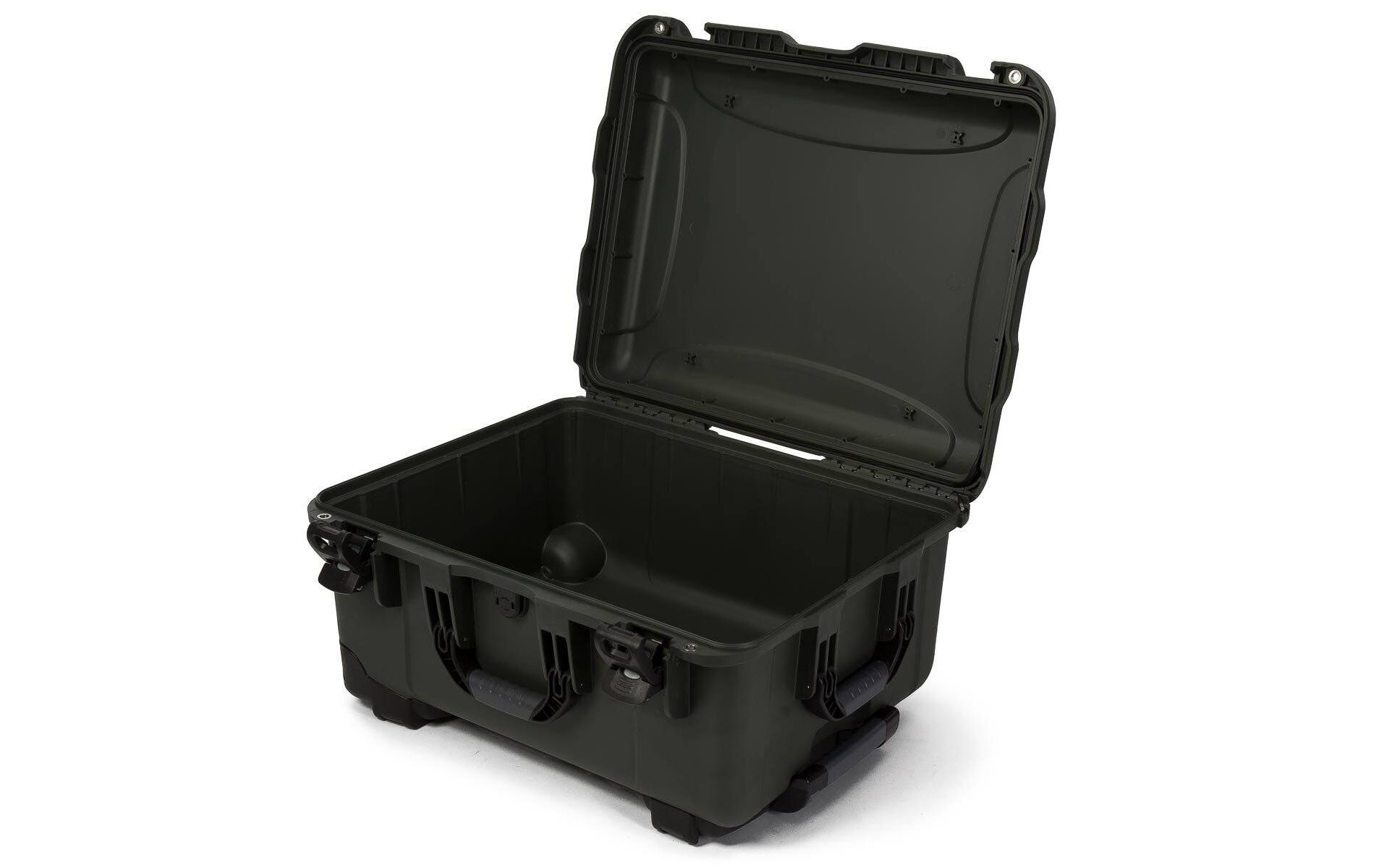 Kunststoffkoffer 950 - leer Olivgrün<br>Leichter, wasserdichter und robuster Hartschalenkoffer