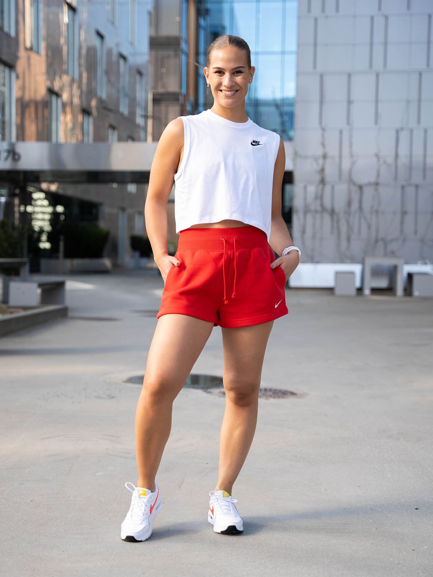 Sportswear Club Crop Sleeveless Tee