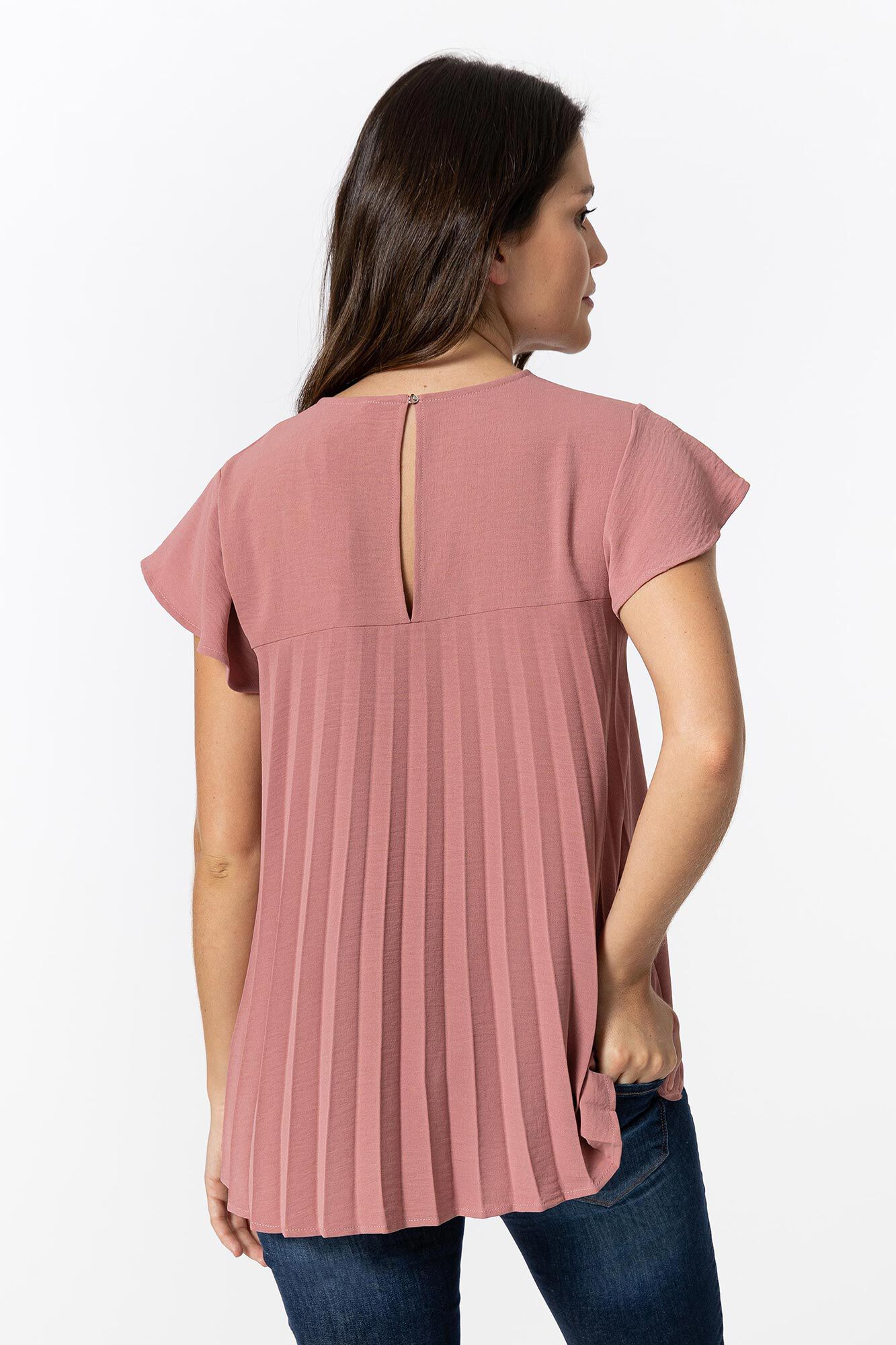 Blusa com pregas nas costas