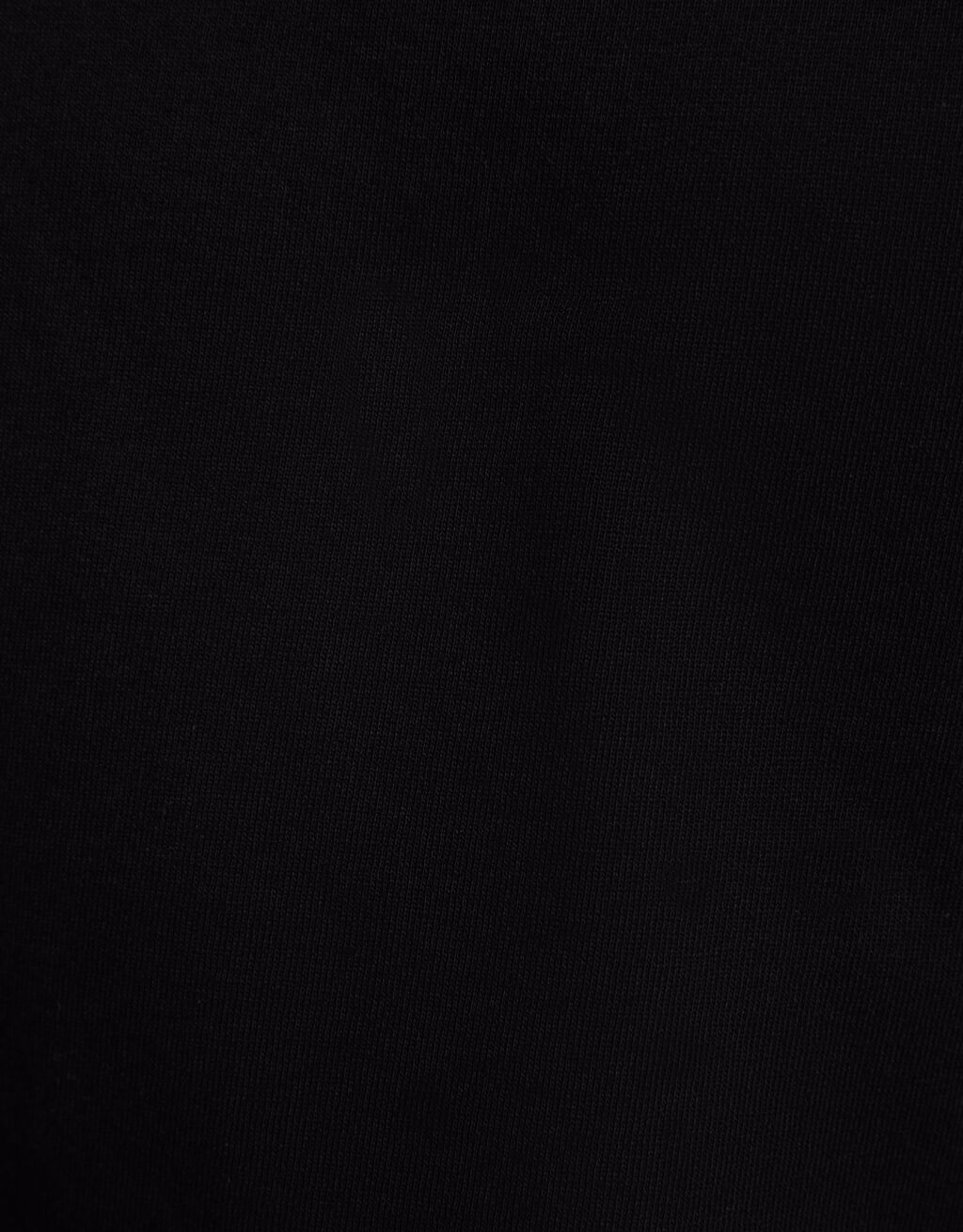 Camiseta de manga curta com modelagem quadrada