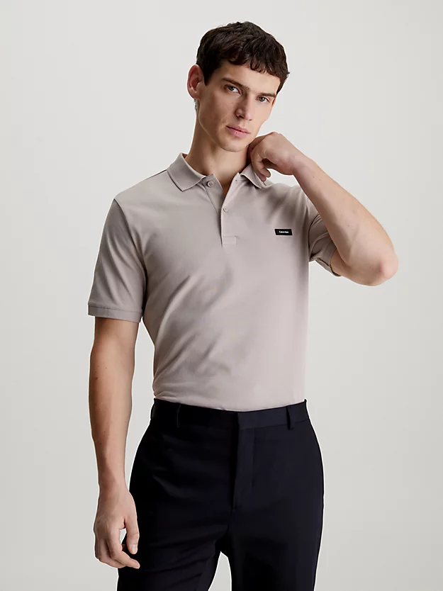 Camisa polo de corte justo com gola elástica em piqué