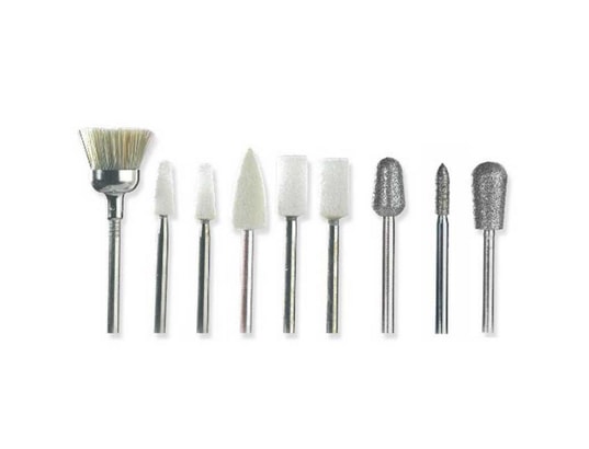 BAUSCH - Kit de manucure et Pédicure avec support 0319P