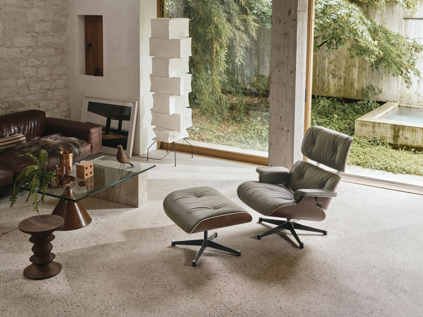 Decoratie object Eames House Bird dark walnut