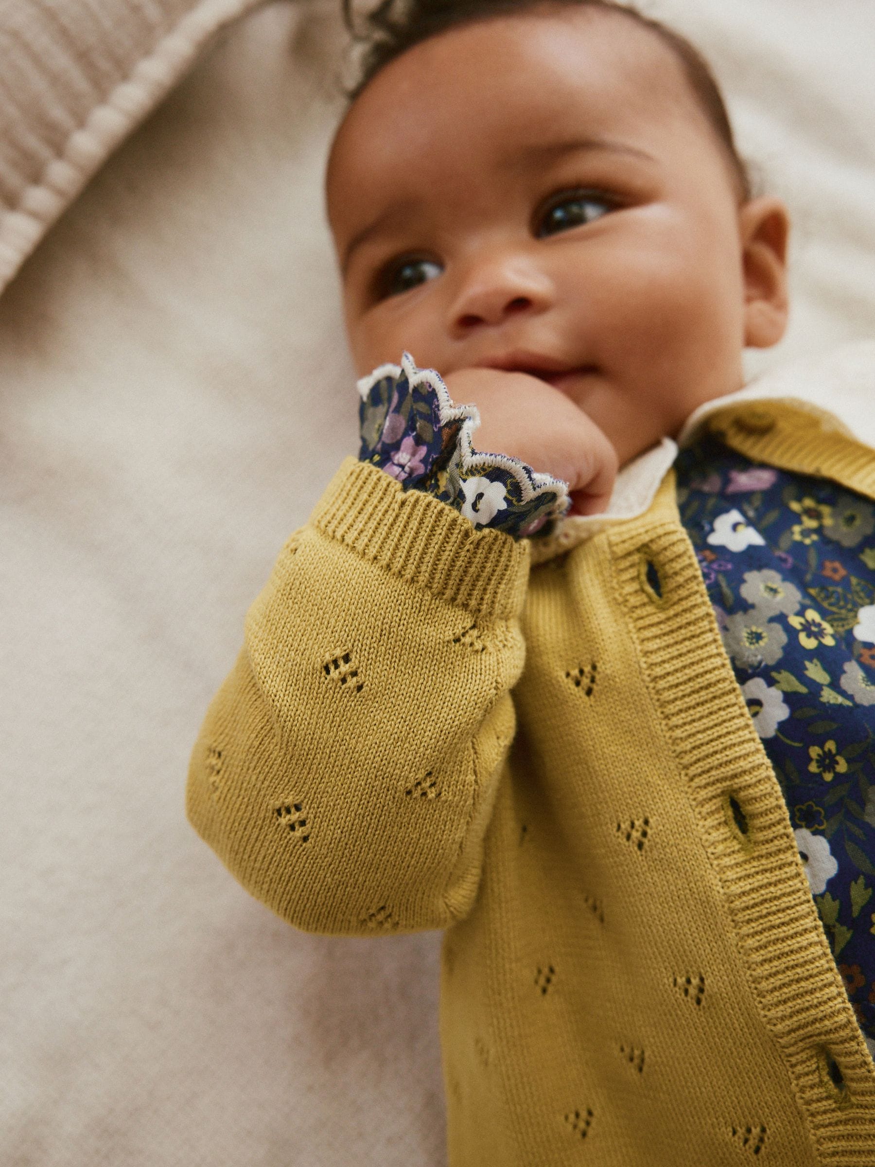 Geel/marineblauw met fijne print/paars - Knitted Cardigan, Long Sleeve Top and Cord Trouses Baby 3 Piece Set (0mths-2yrs)