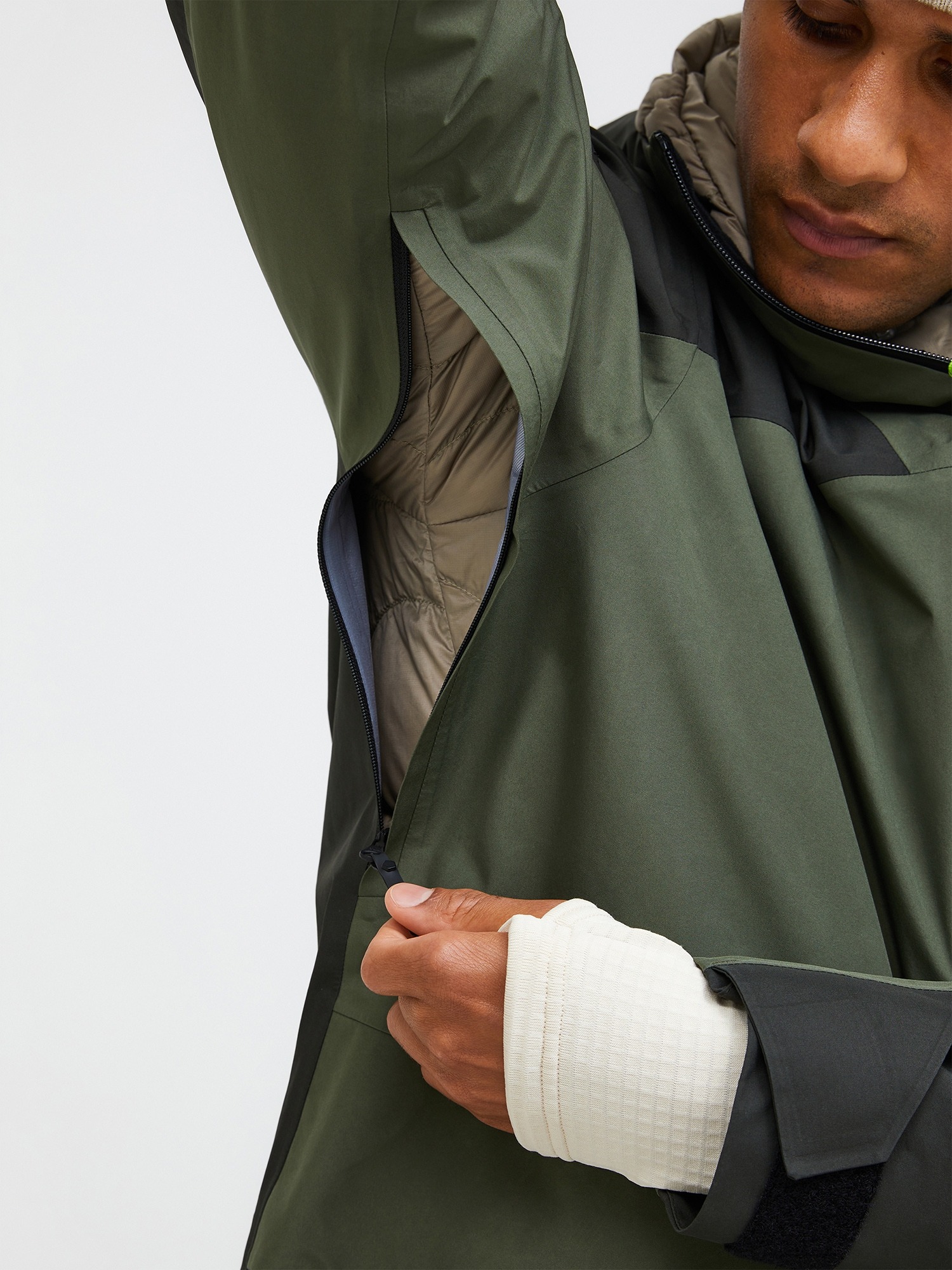 Vertical GORE-TEX 3L Jacket Herre Olive Extreme/Pine Needle