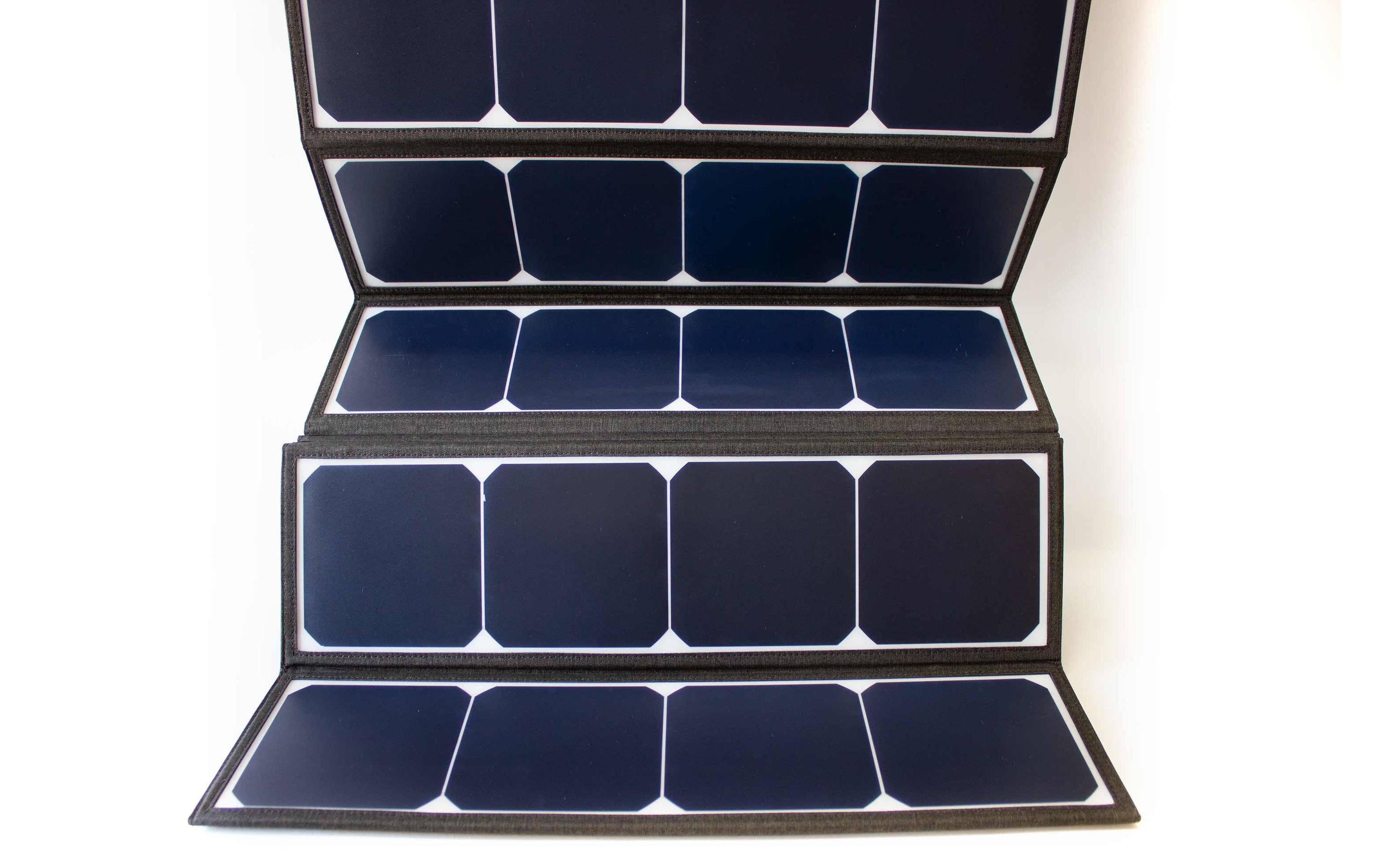 Solarpanel Monokristallin, faltbar, HP 200 W<br>Faltbares Solarpanel für den mobilen Einsatz