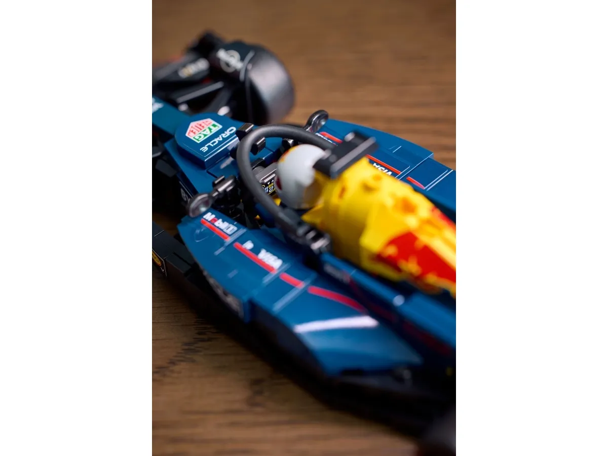 LEGO Speed Champions 77243 Oracle Red Bull Racing RB20 F1-racerbil