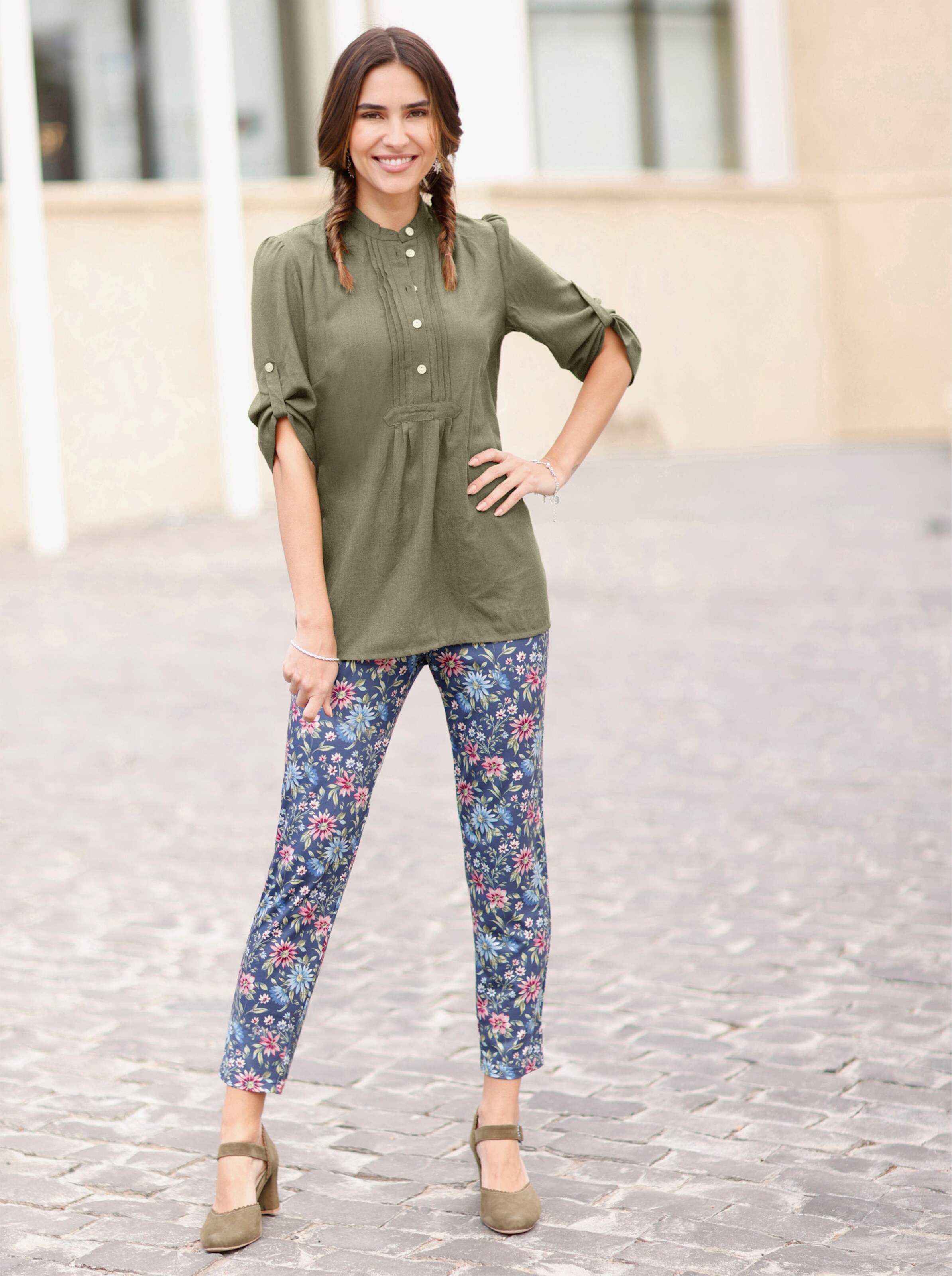 Longbluse mit krempelbaren Ärmeln
