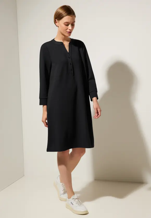 Langarmkleid in Unifarbe - Black