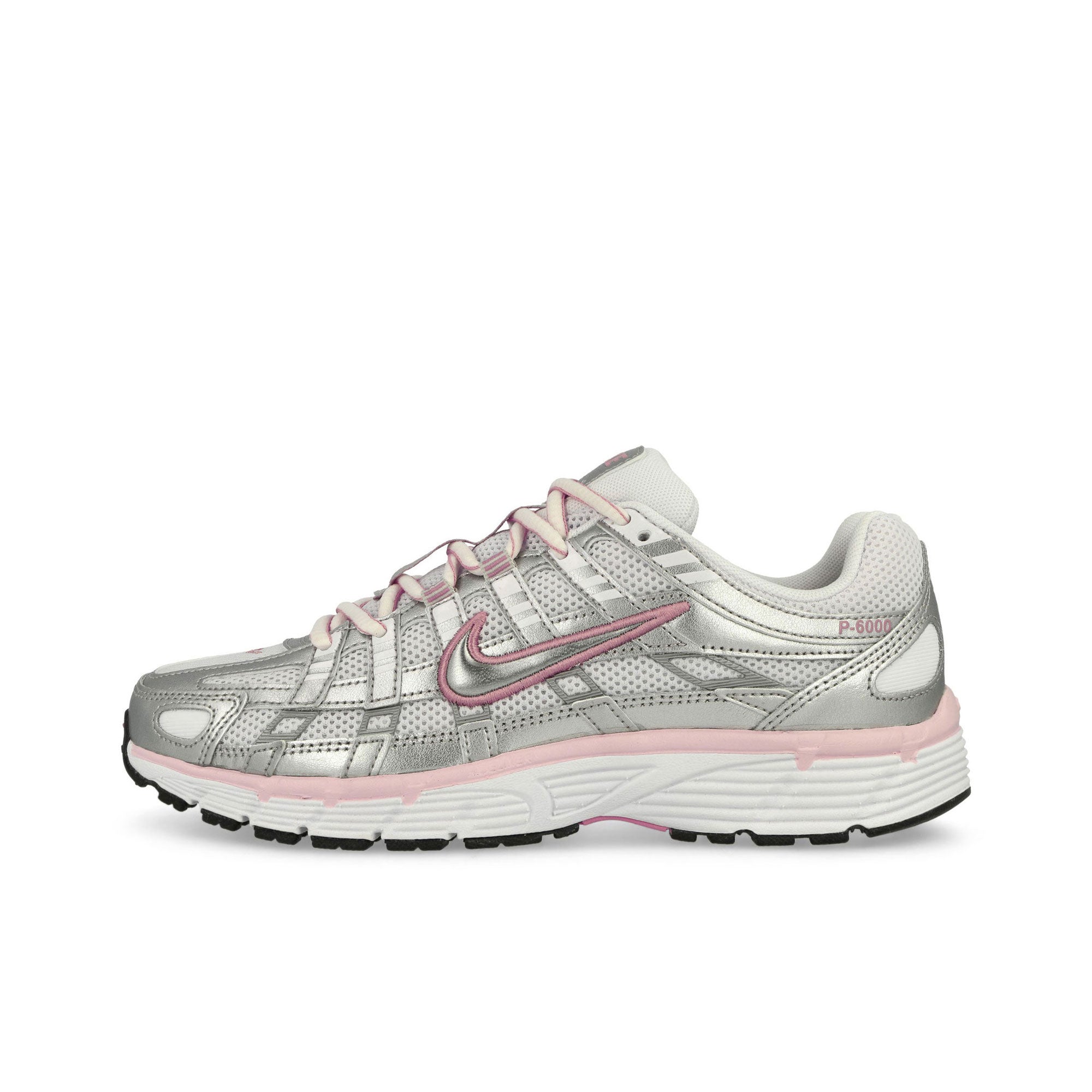 Nike<br>W P-6000