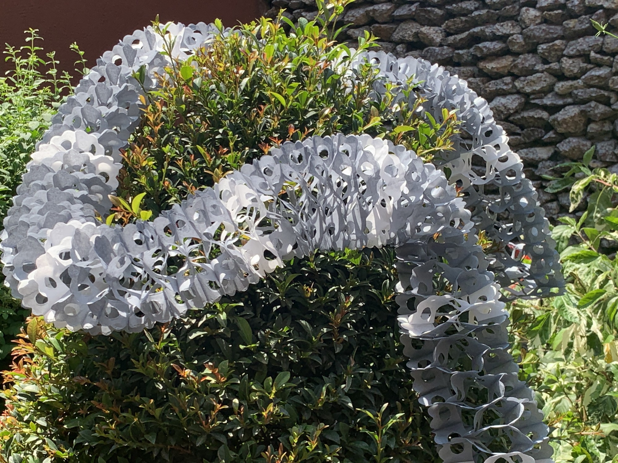 Papier-Girlande 'Schlange', grau, weiß, Ø 12 cm, L 250 cm günstig bestellen