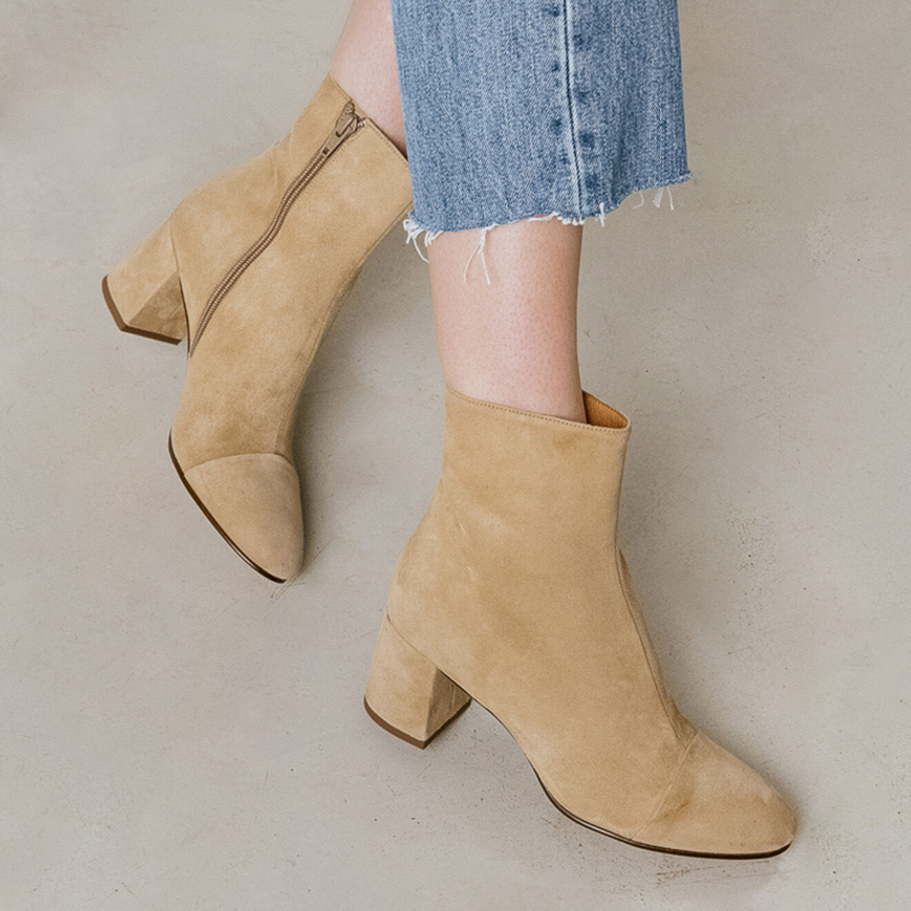 Jonak Boots en Velours de Cuir Doniama beiges - Talon 6 cm