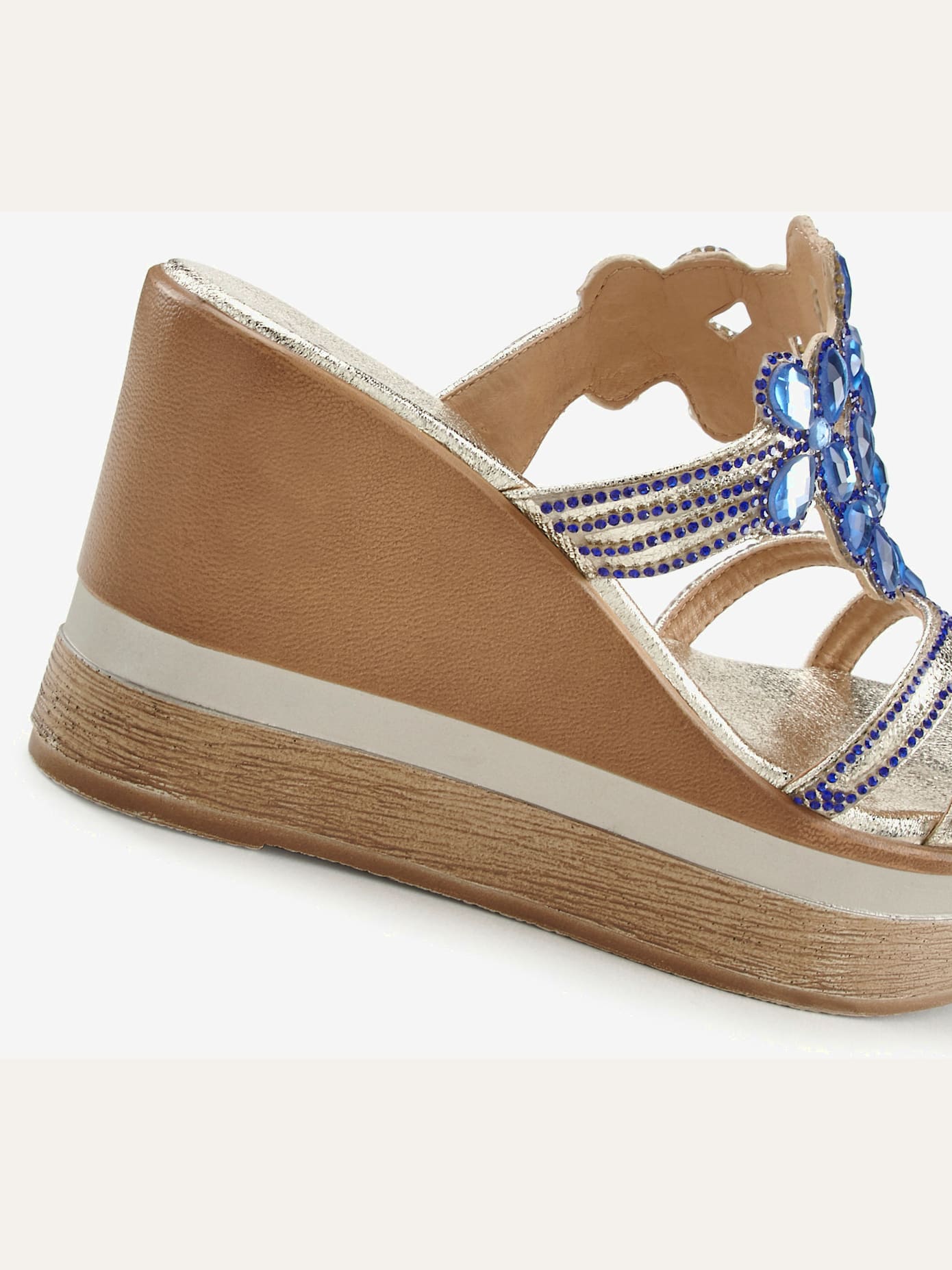 Mules talon bottier confortable et superbes applications brillantes