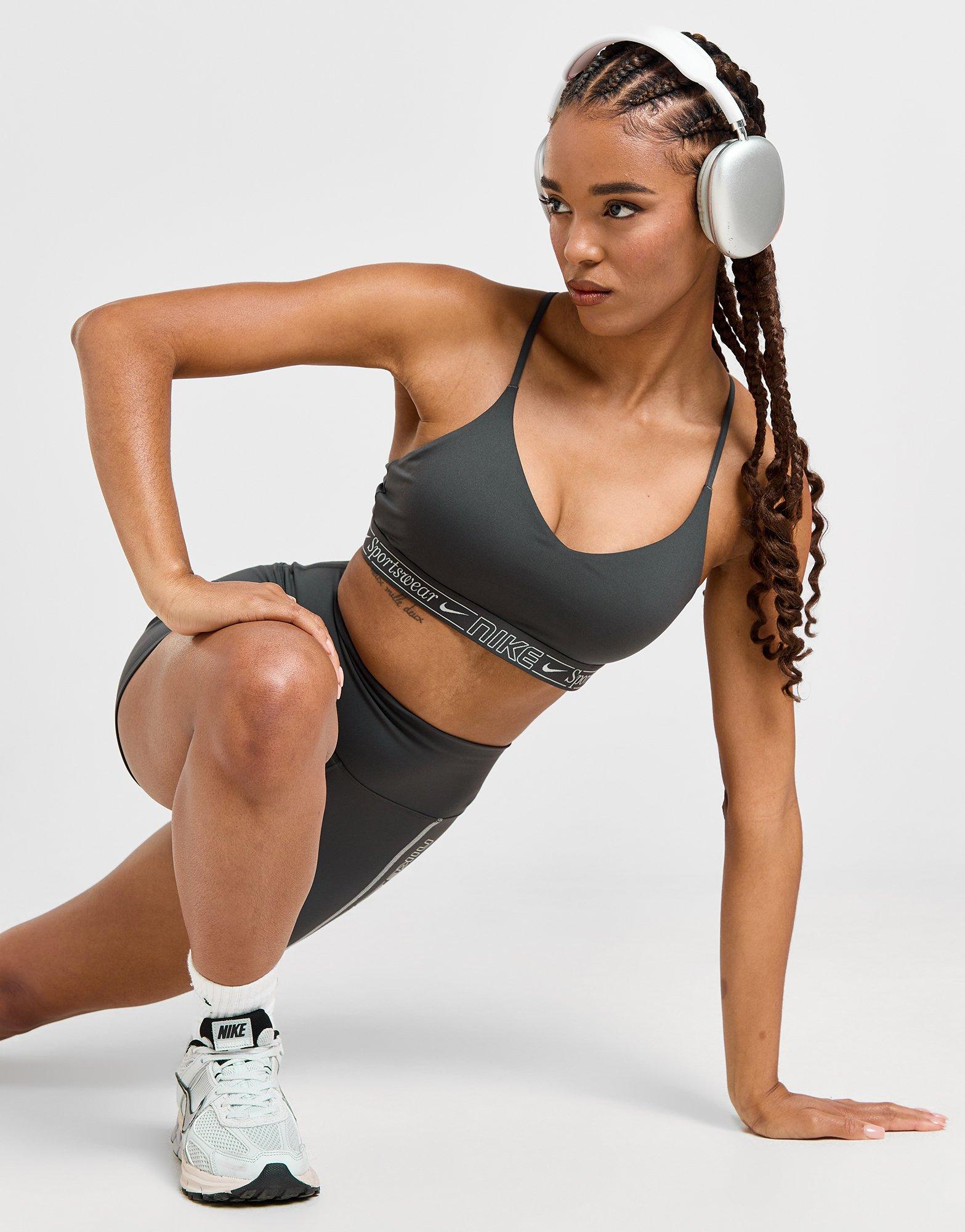 Nike Training Graphic Swoosh Sports Bra