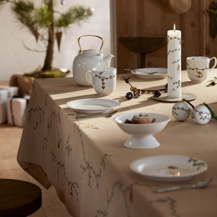 Kähler Design - Hammershøi Christmas Tischdecke, sand, 150 x 320 cm