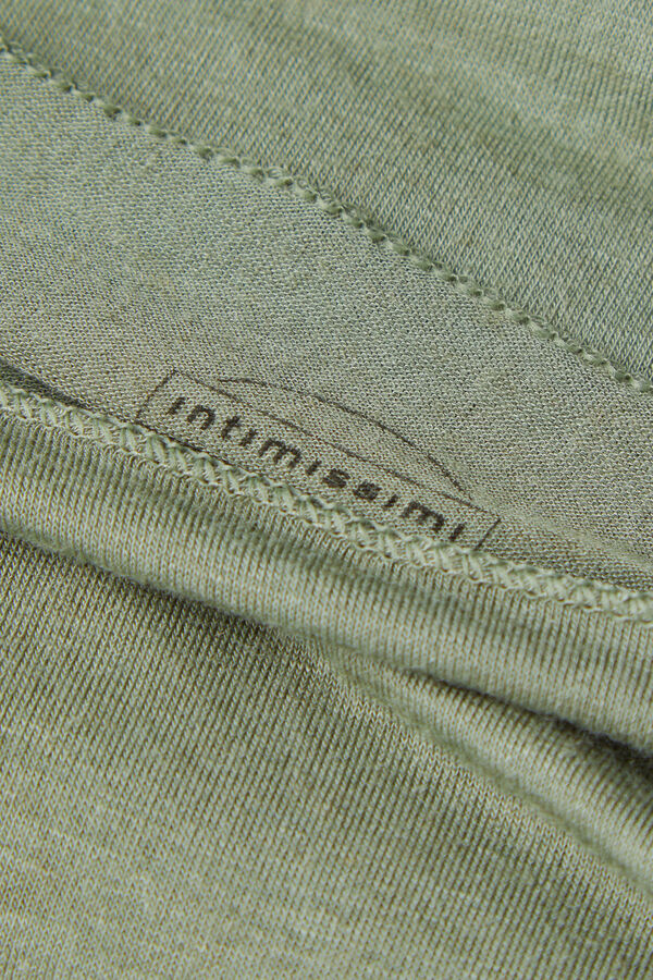 Camiseta de manga comprida ultraleve com decote canoa em cashmere modal