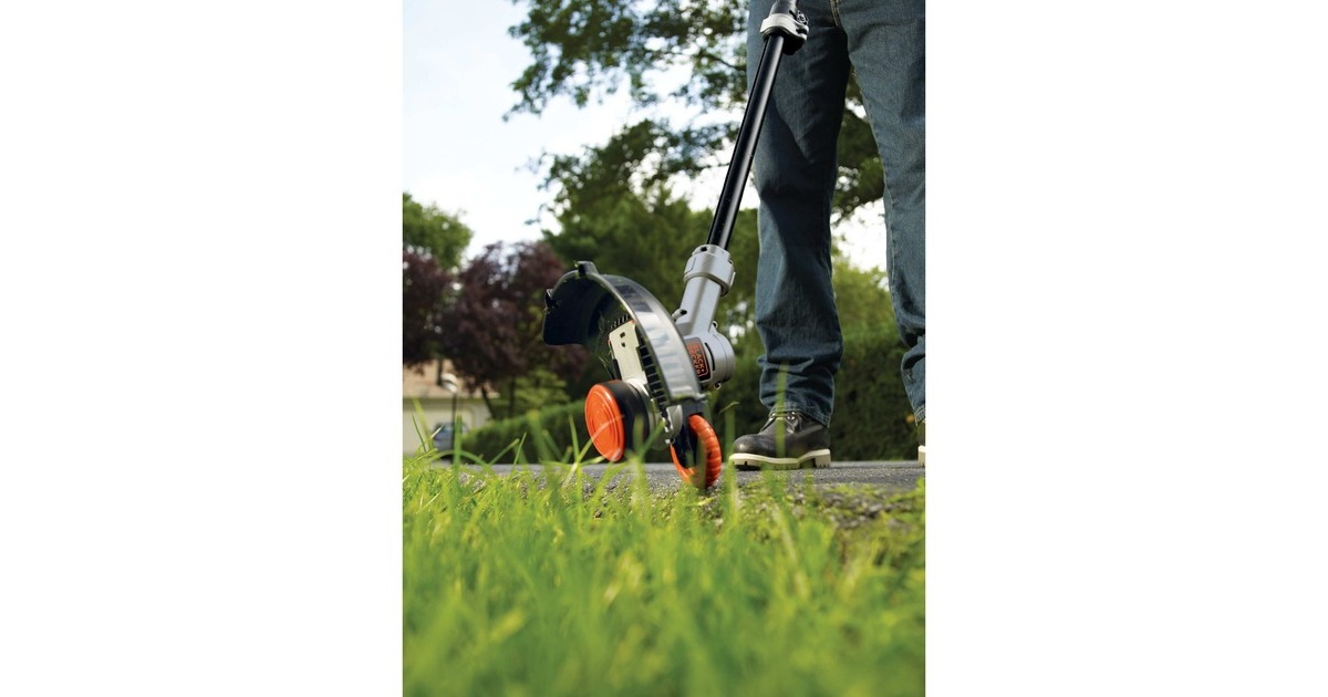 BLACK+DECKERAccu Grastrimmer STC1840PC-QW  (Accu inbegrepen | 18V 4.0Ah | 28cm | AFS)