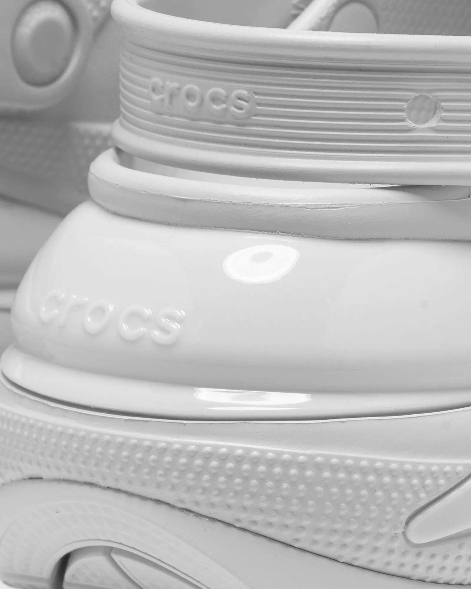 crocs Classic Mega Crush Clog