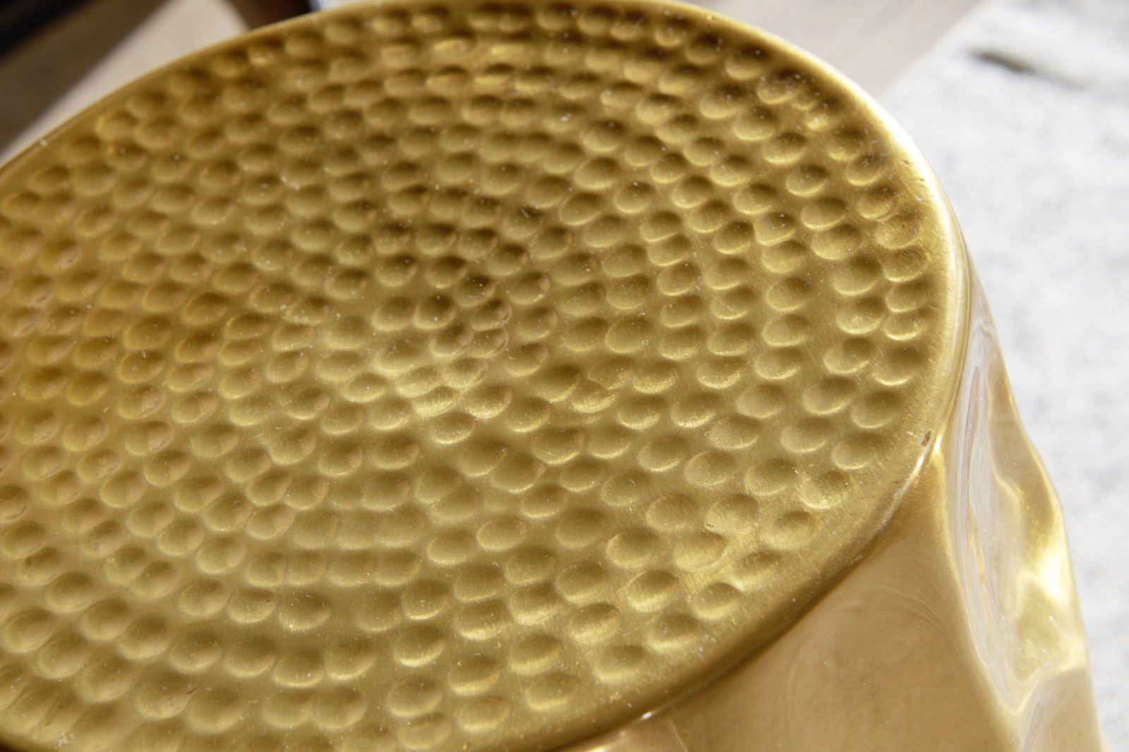 Beistelltisch - goldfarben - Aluminium - 30 cm breit
