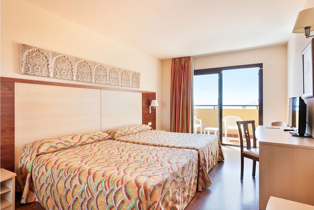 Fly & Go Best Alcazar Logies en ontbijt - Hotel