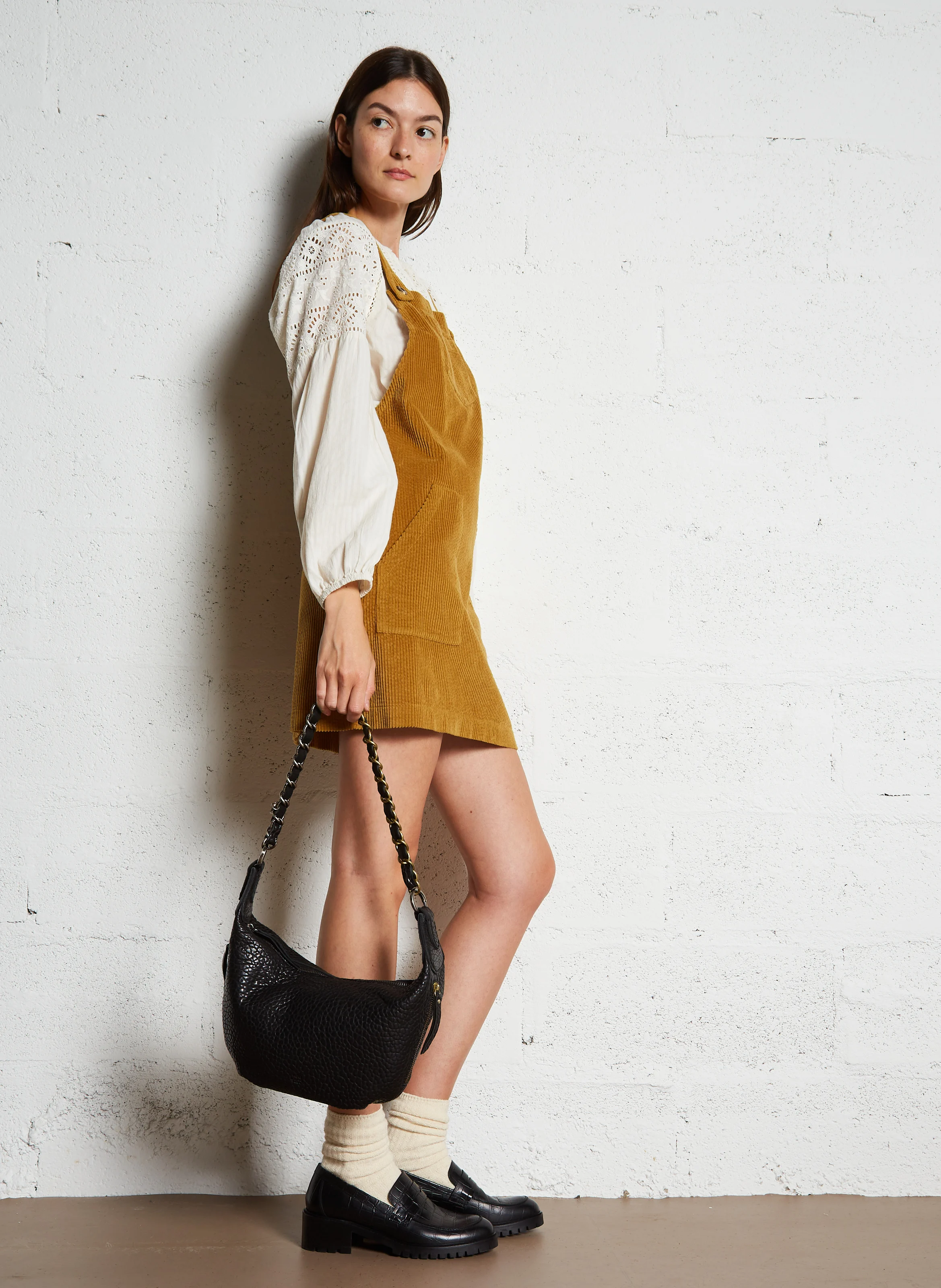 RUBINA - Sac bandoulière demi-lune en cuir | Noir