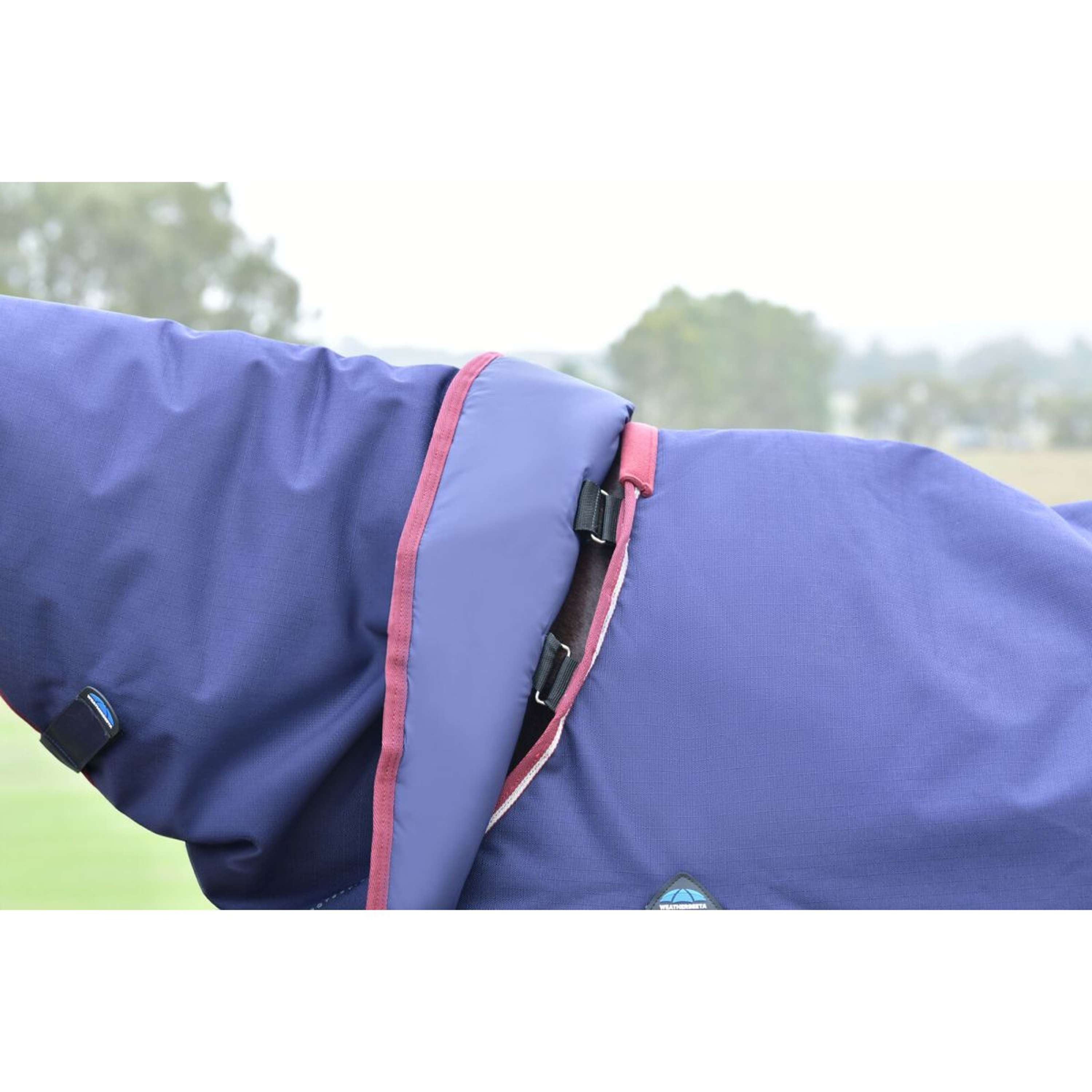 WeatherBeeta ComFiTec Essential Turnout Detach-A-Neck 220g Navy/Burgun