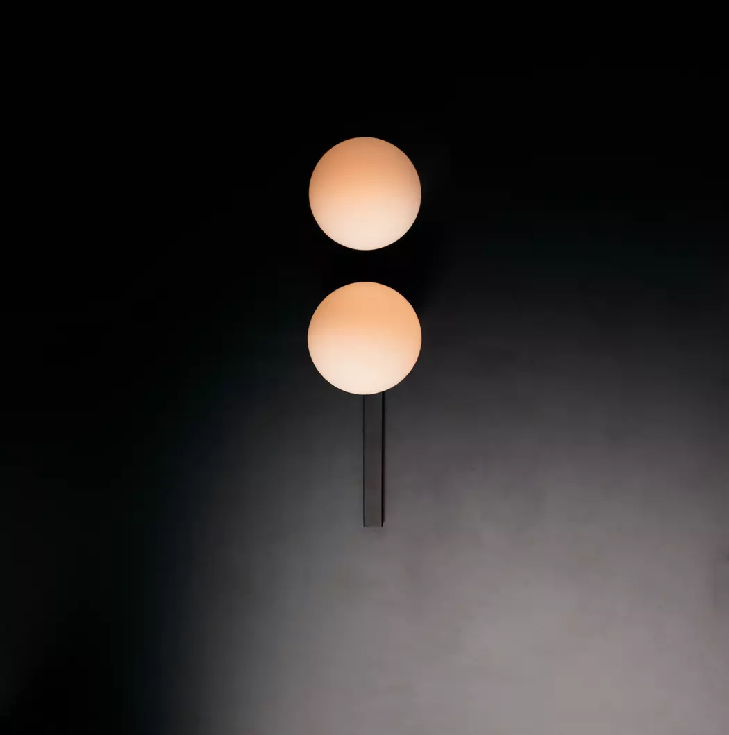 Wandleuchte Pluto