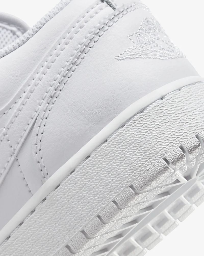 Chaussures Nike Jordan 1 Low pour enfant