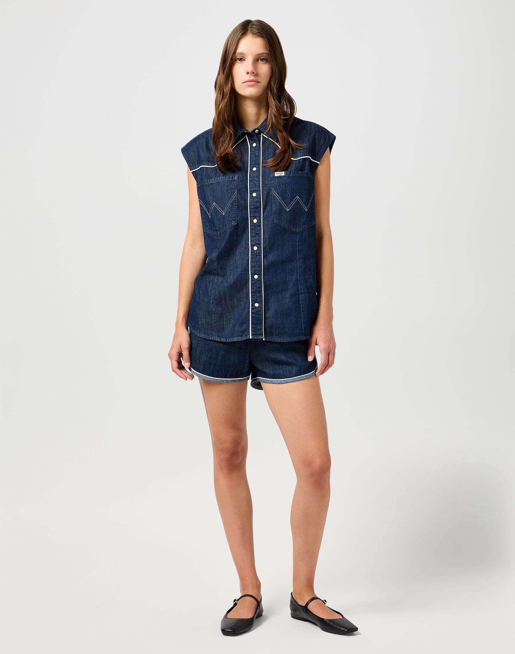Wrangler Relax-fit-Jeans »WRANGLER Jeansshorts Piped Short«
