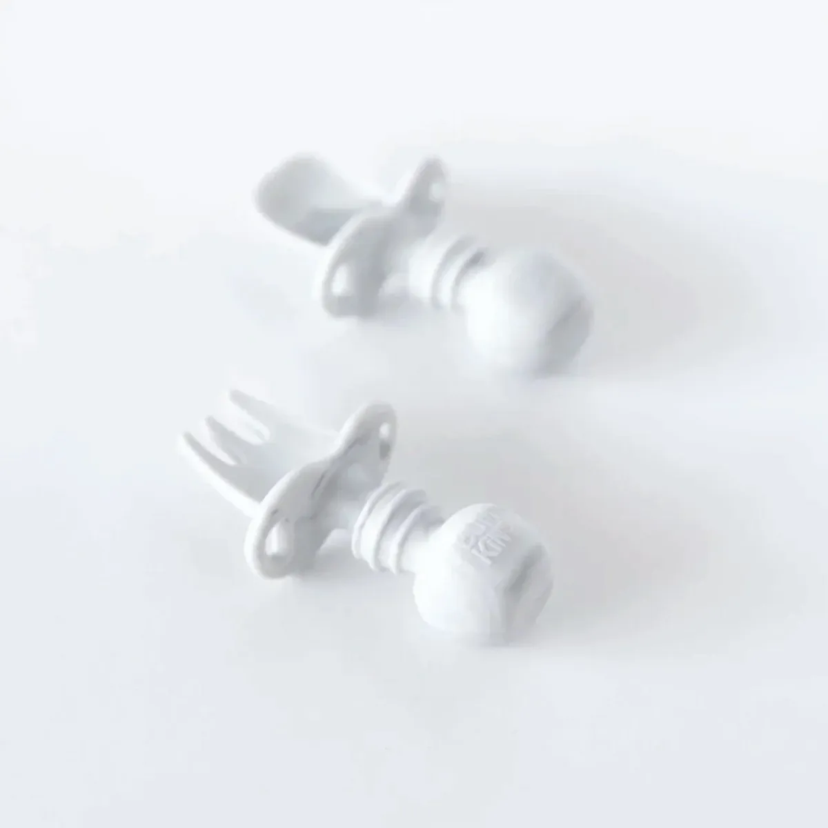 Bumkins Ensemble Ustensiles en Silicone Chewtensils - Marbre