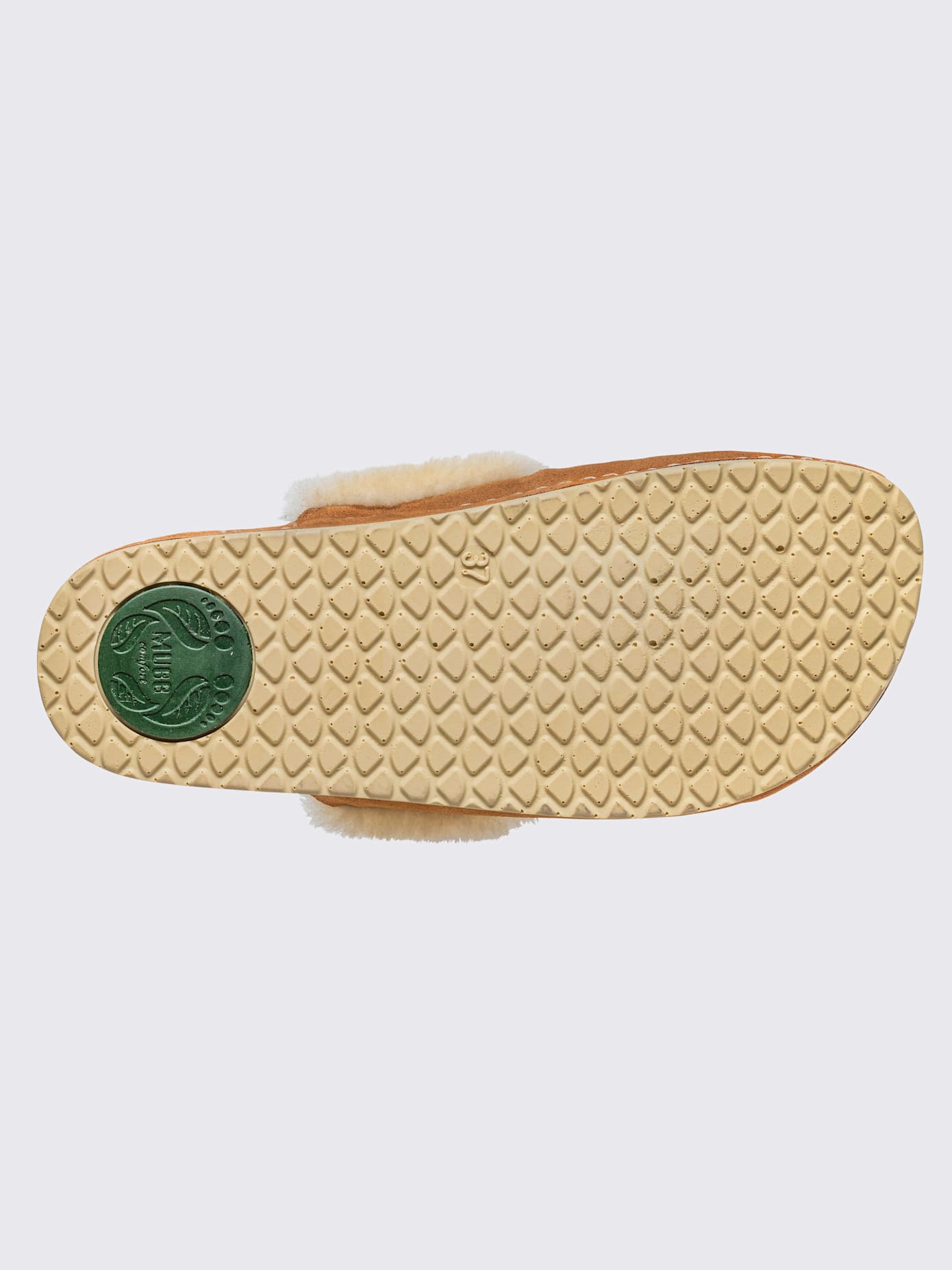 Chaussons cuir velours de vache.