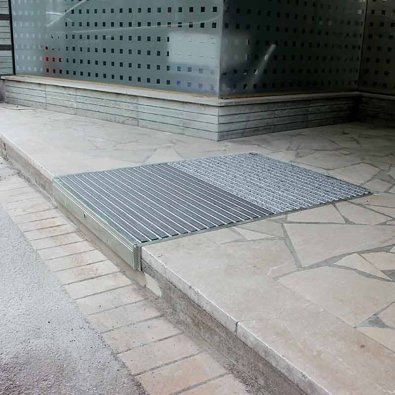 URBAccede 1500 - Rampe Intégrée Rétractable
