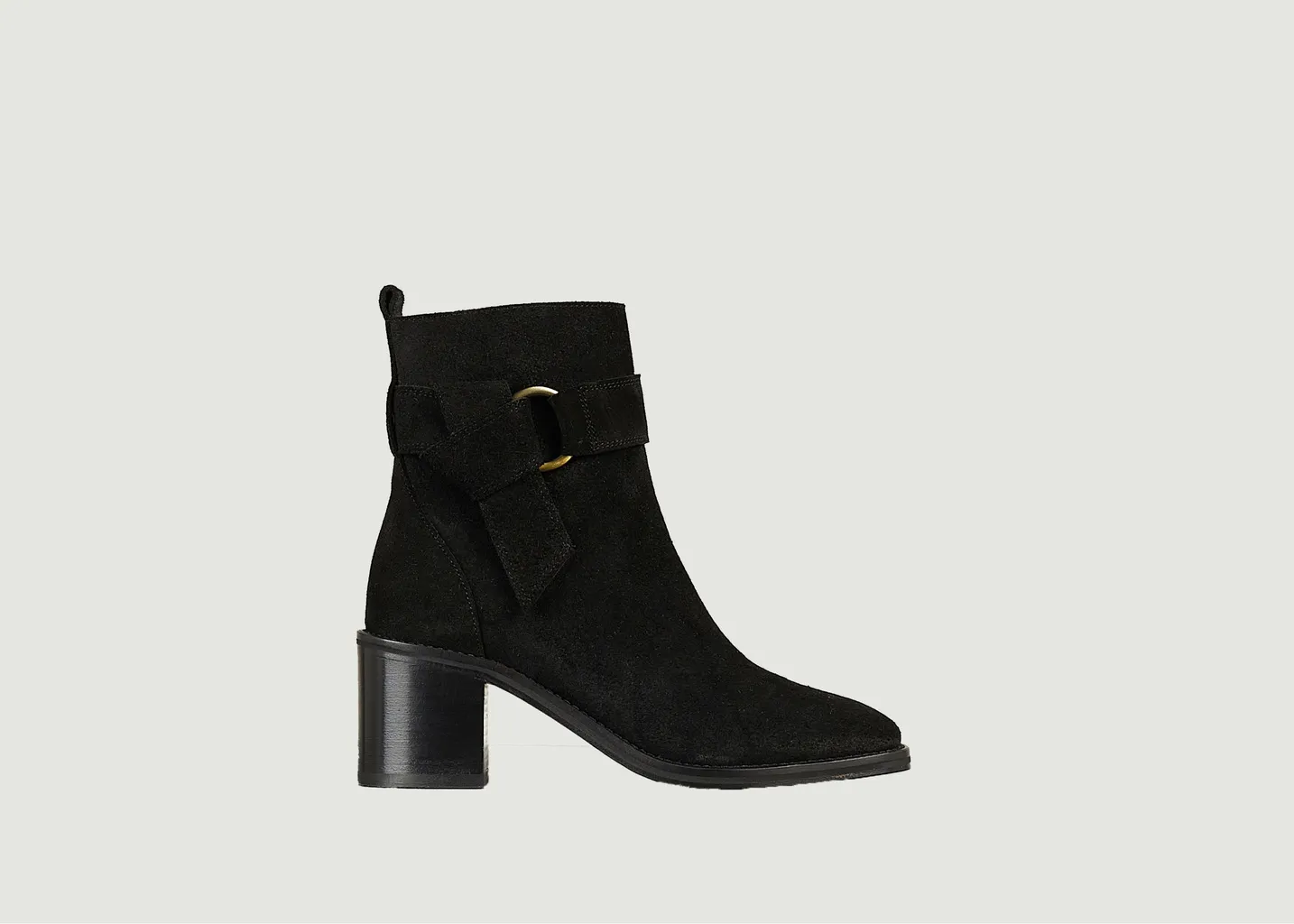 Boots Lea Tila March