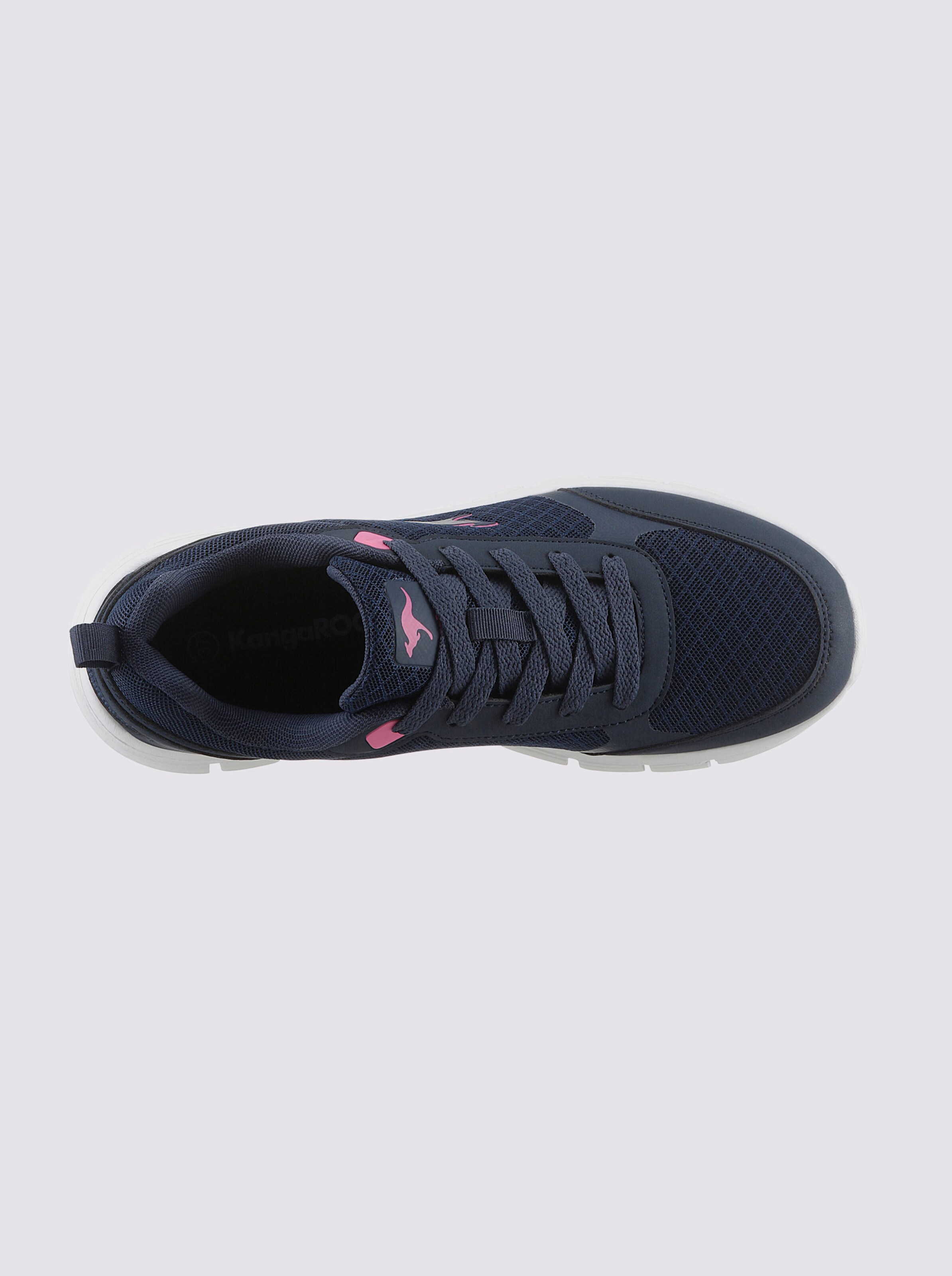 Sneaker