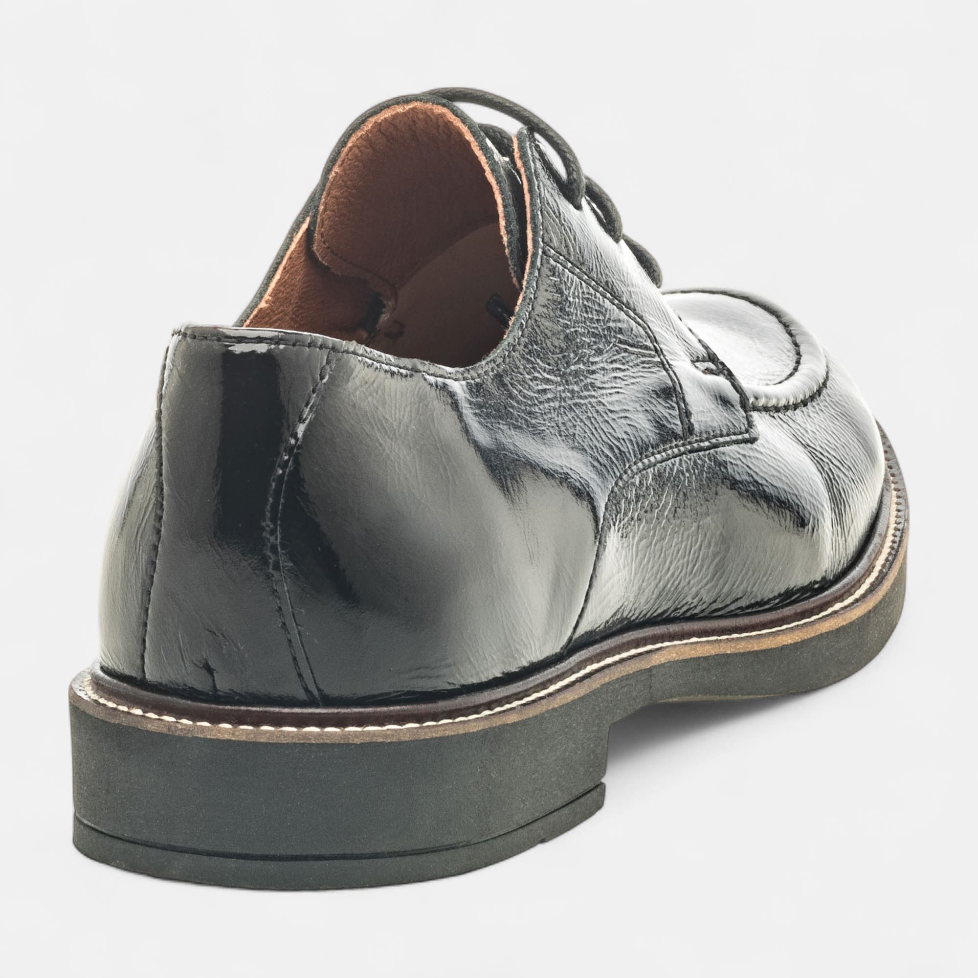 Derbies Femme en cuir noir vernis