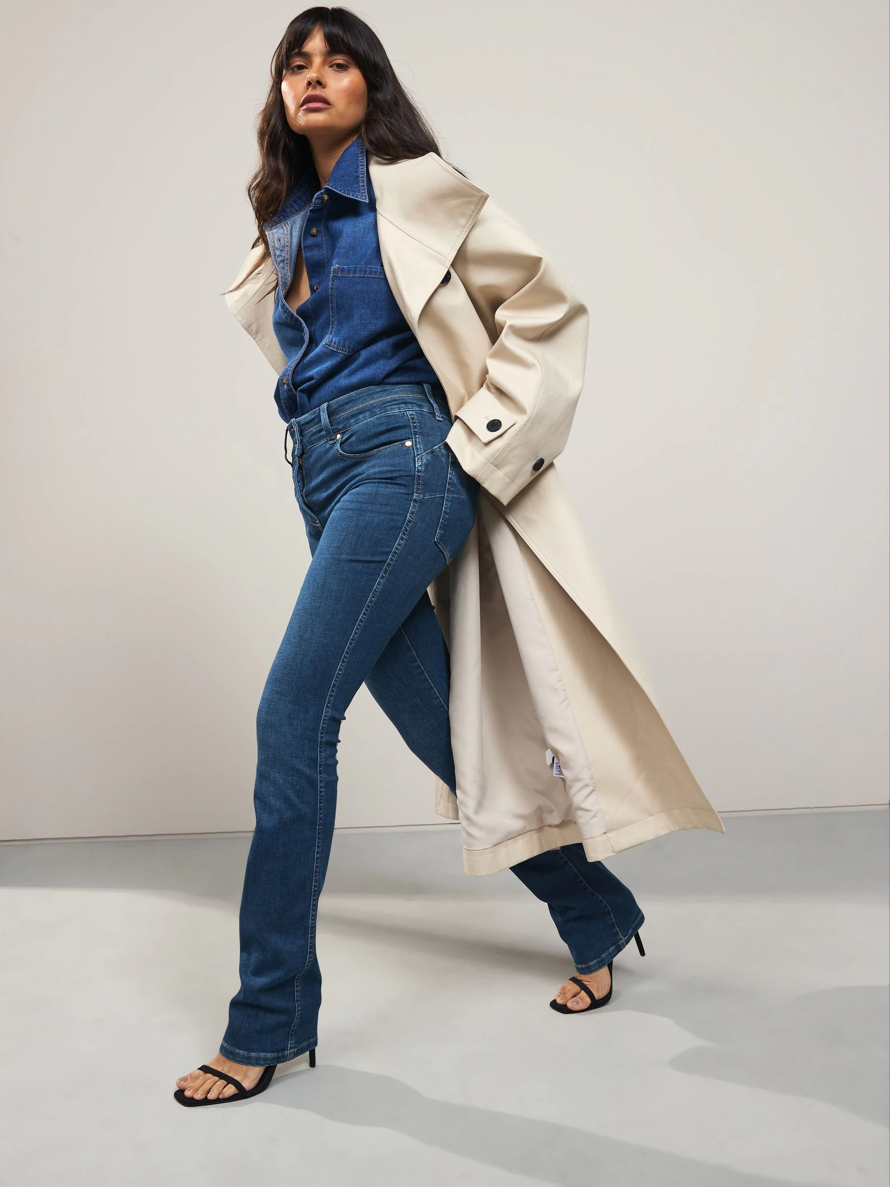 Middenblauw denim - Lift, slim en shape jeans met bootcut