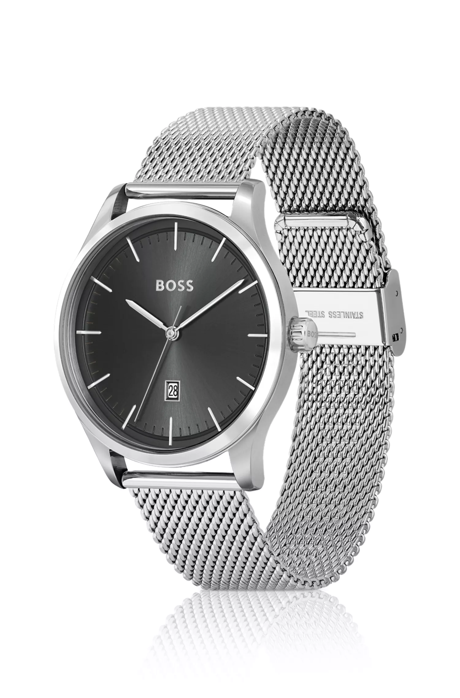 Relógio BOSS com mostrador preto e pulseira de malha.