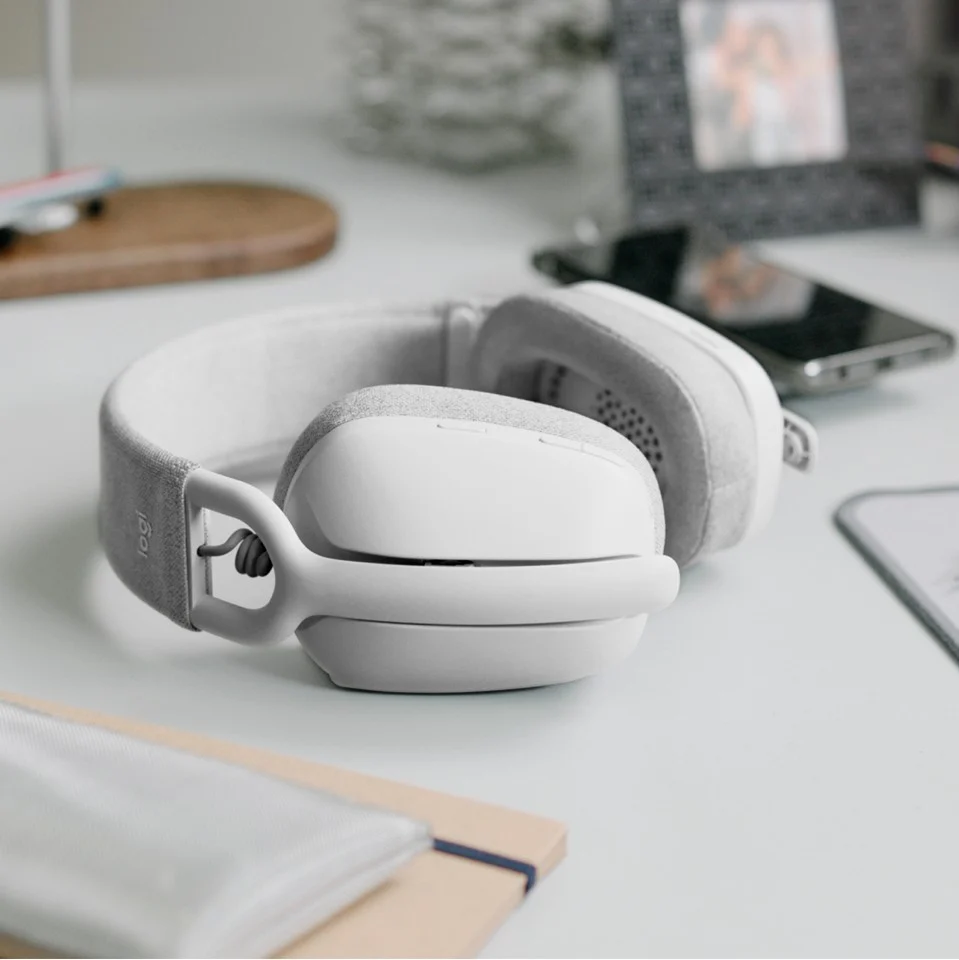 Logitech Zone Vibe 100 Trådløse over-ear letvægtshøretelefoner med støjreducerende mikrofon - OFF WHITE