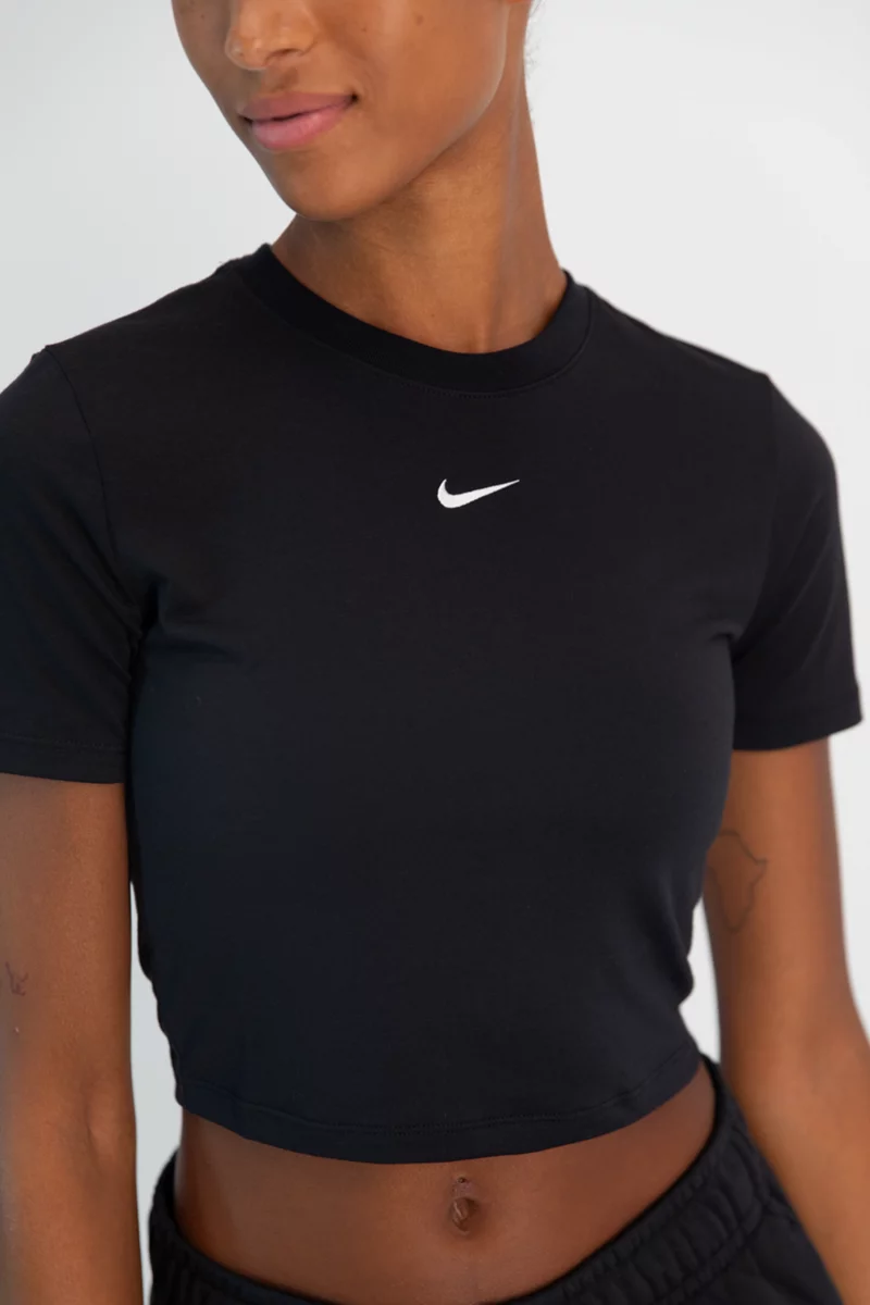 Nike Sportswear Essential Crop Damen T-Shirt