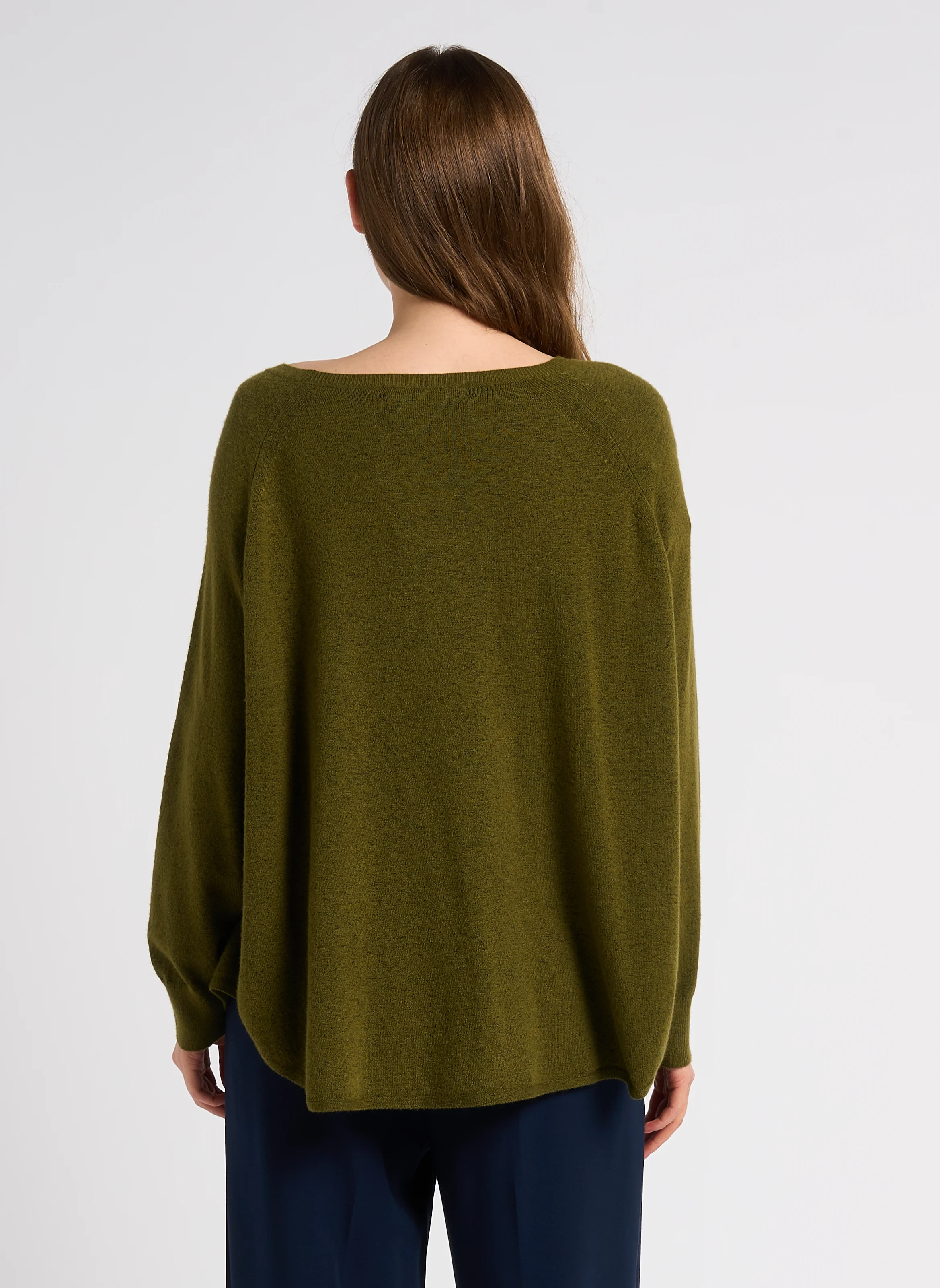 Pull cape ample à poche | Kaki
