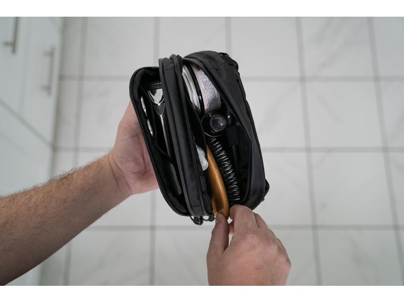Wandrd Necessaire Bag Medium Für Reisen und den täglichen Gebrauch von Toilettenartikeln