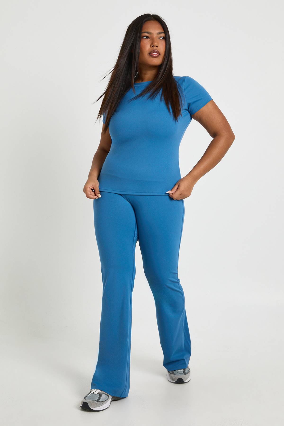 boohoo Legging Évasé Taille Haute Super Doux Plus