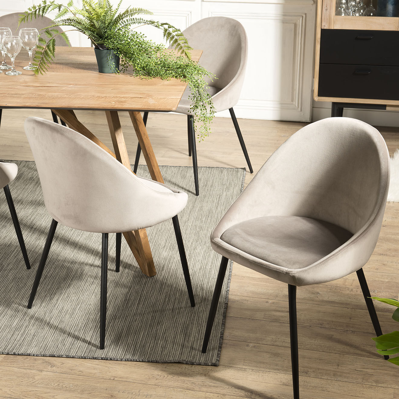 Macabane 2 Chaises Augustin en Velours chamois - 53x51x78 cm
