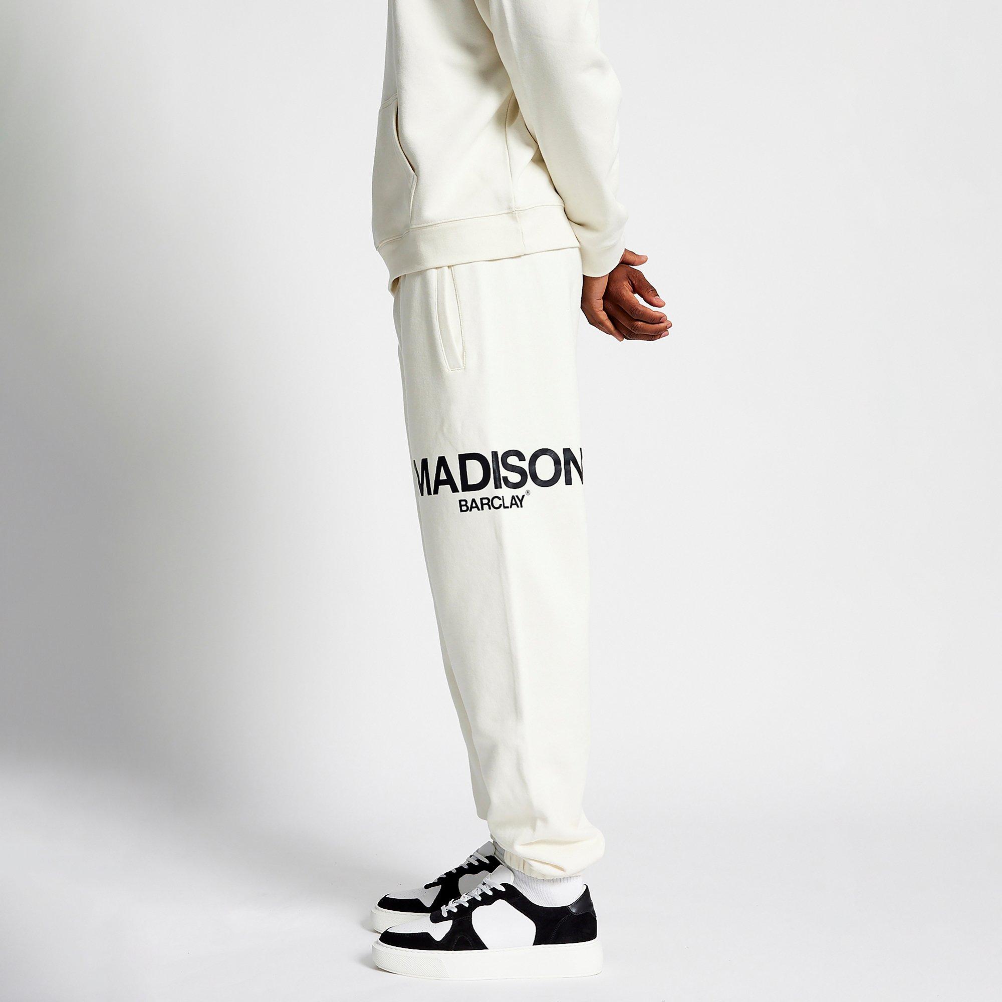 Madison Barclay Ocean Av Jogger