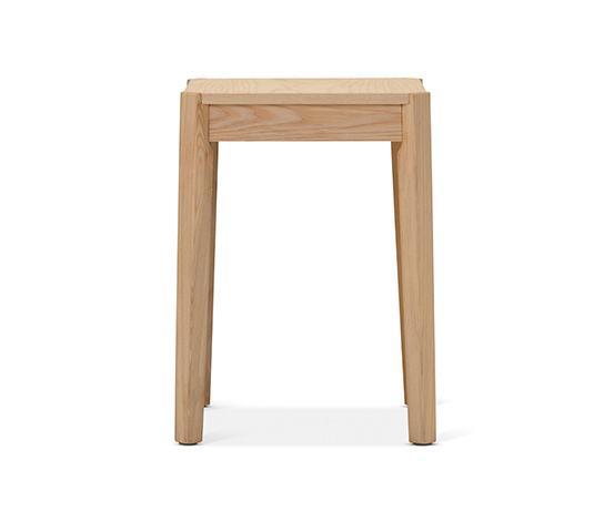 Hocker aus Eschenholz